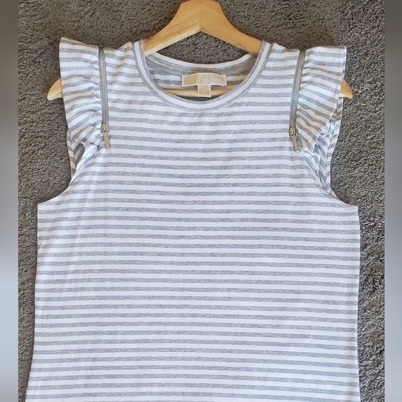 Michael Kors Gray & White Striped Cotton Flutter  Ruffle Sleeves Casual Dress - Picture 6 of 9